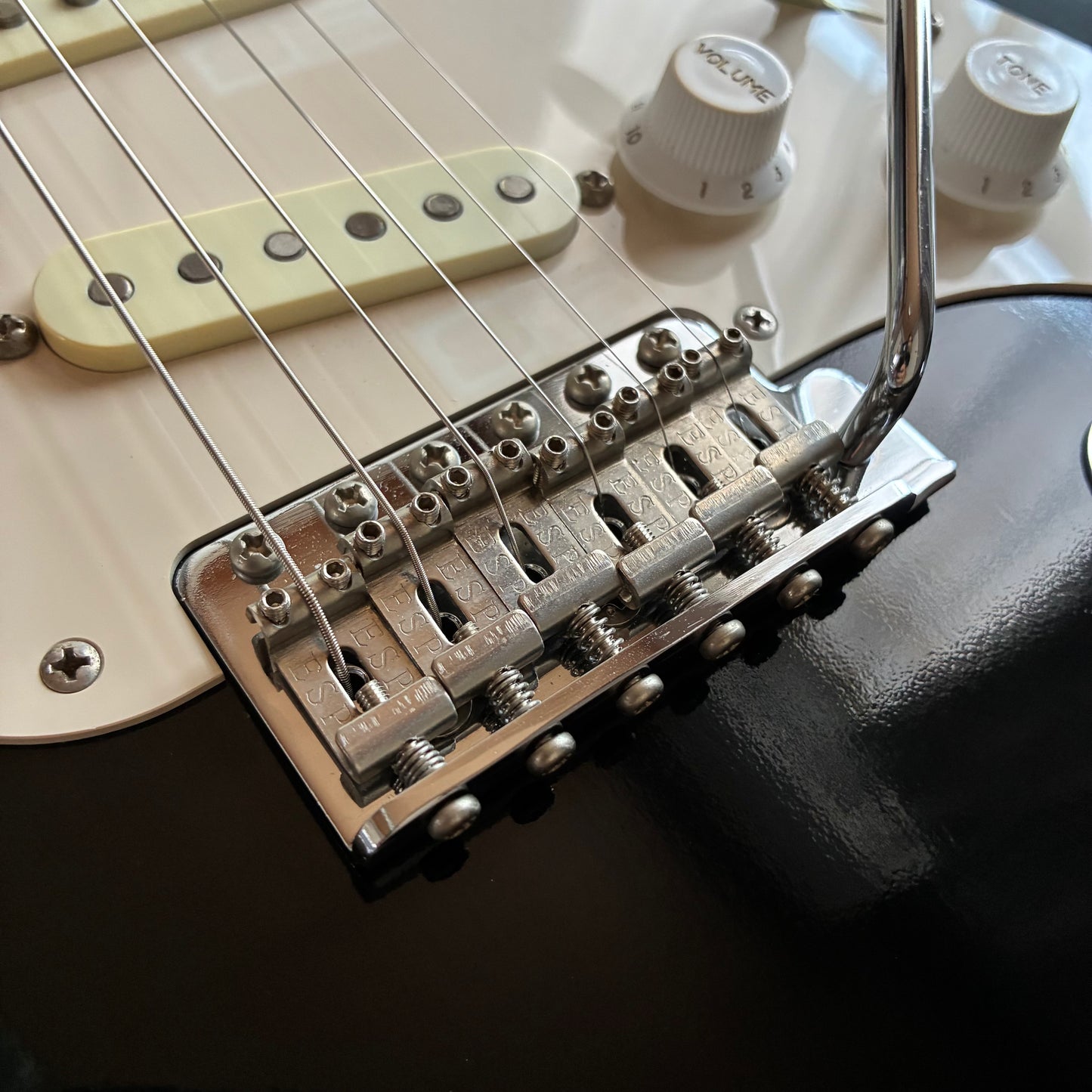 Edwards by ESP E-SE-93M/LT BLACK [Excellent] 2014 Seymour Duncan Lacquer Taste Finish SKB Hard Case Included