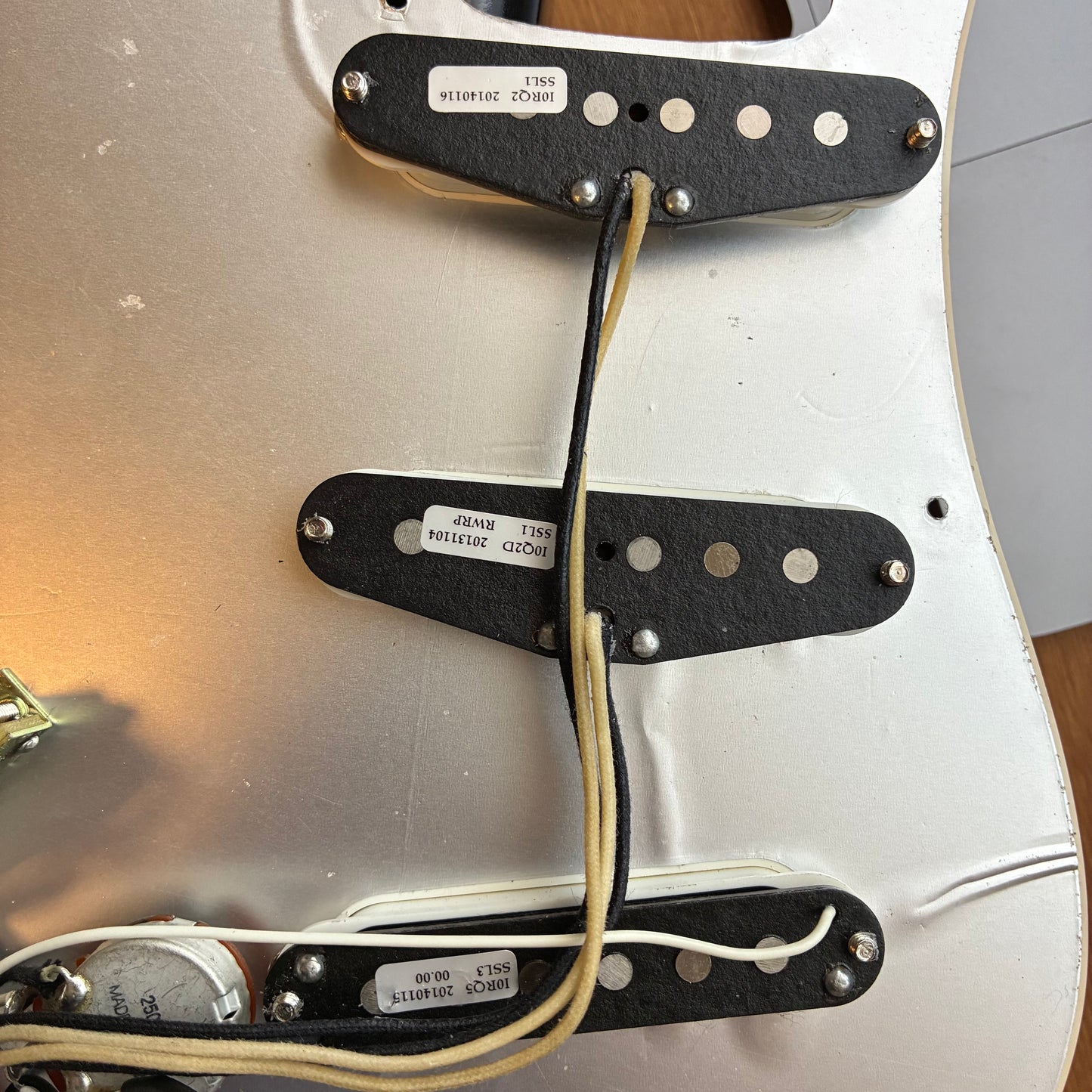 Edwards by ESP E-SE-93M/LT BLACK [Excellent] 2014 Seymour Duncan Lacquer Taste Finish SKB Hard Case Included